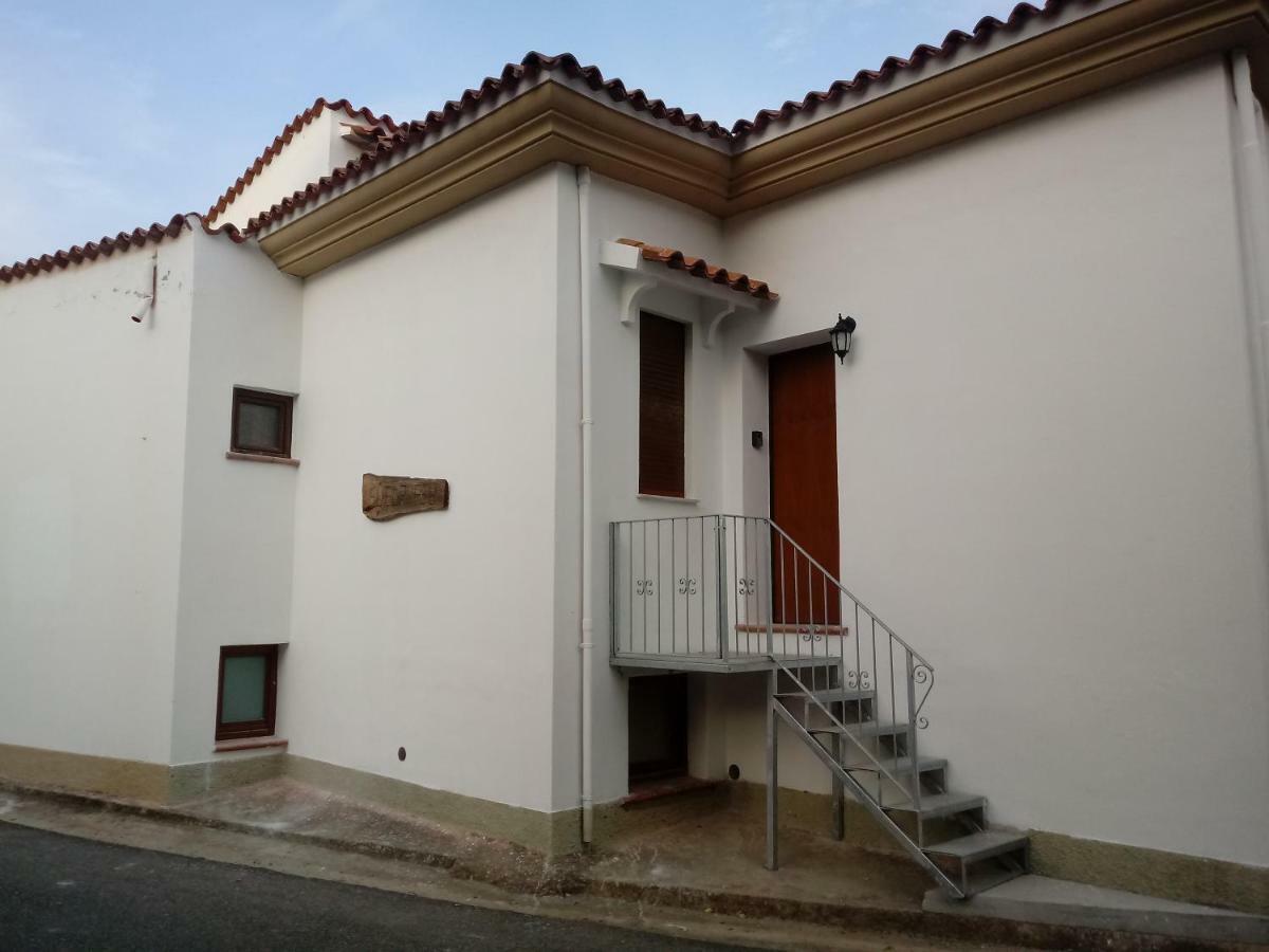 Appartamento Su Survaju Irgoli Extérieur photo